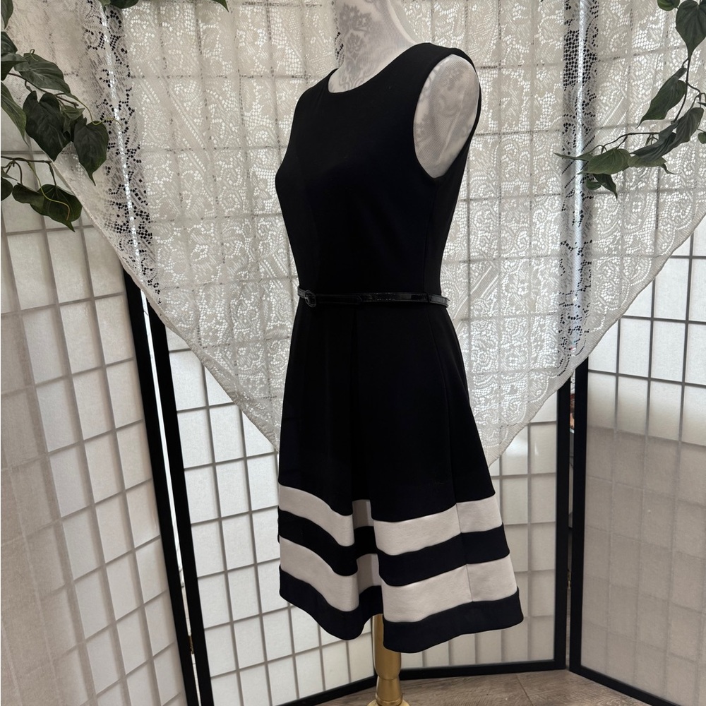 🌷SOLD🌷 Calvin Klein Black and White Fit and Flair Belted Sleeveless Dress Sz 2 - Picture 6 of 13